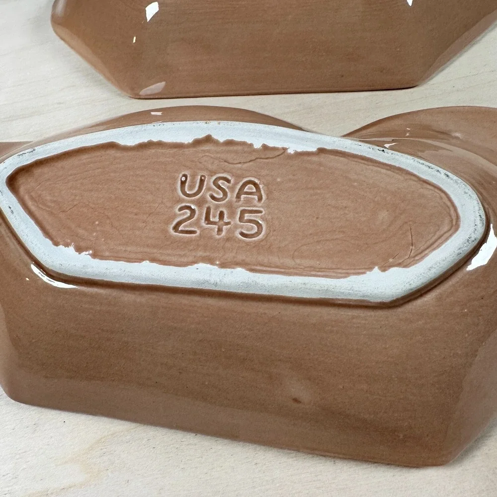 Set of 2 USA 245 Chicken‎ Hen Platter Bowl Plate Pottery McCoy Salmon Colored